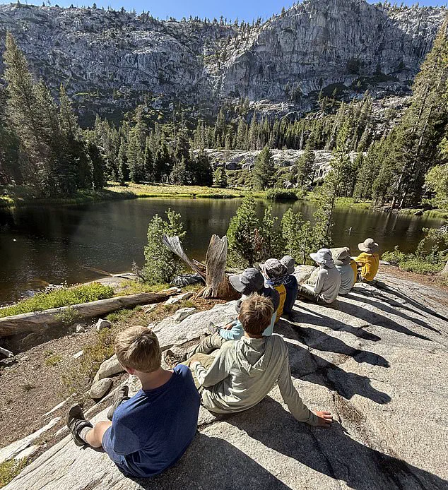 Late-Breaking: Navy Veteran's Harrowing Sierra Nevada Survival Captivates Community Amid Ongoing Rescue Praise