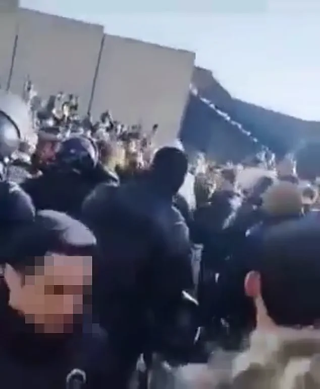 Trump's Warnings to Iran Heighten Tensions Amid Ongoing Protests