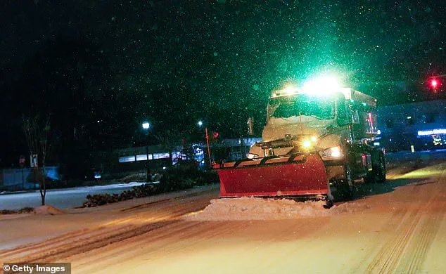 State of Emergency Declared as Massive Winter Storm Brings Heavy Snowfall and Unprecedented Preparations Across Multiple States
