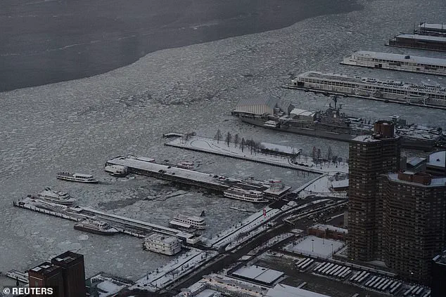New York City Suspends Commuter Ferry Services Amid Frozen Rivers and Safety Concerns