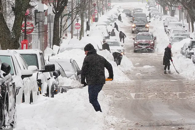 Rare and Chilling Twist: Meteorologist Warns of Unprecedented Cold as Storm Pummels East Coast