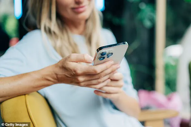 Apple's Call-Screening Tool Divides Users: 'Friction Point' for Hollywood and Tech Investors, Per WSJ