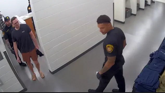 Calm Demeanor as Accused Killer Arrives at Jail: Newly Released Footage Shows Michael McKee's Composure Amid Four Murder Charges