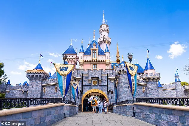 Romantic Evening Turns Perilous at Disneyland as Iconic Ficus Tree Collapses, Sparking Safety Concerns