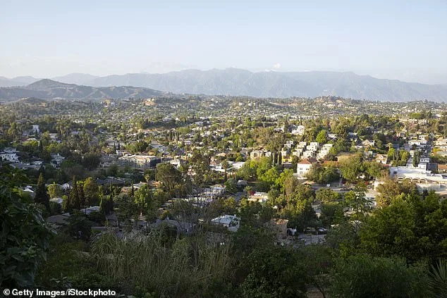 Highland Park Residents Install Air Raid Sirens to Warn of ICE Presence