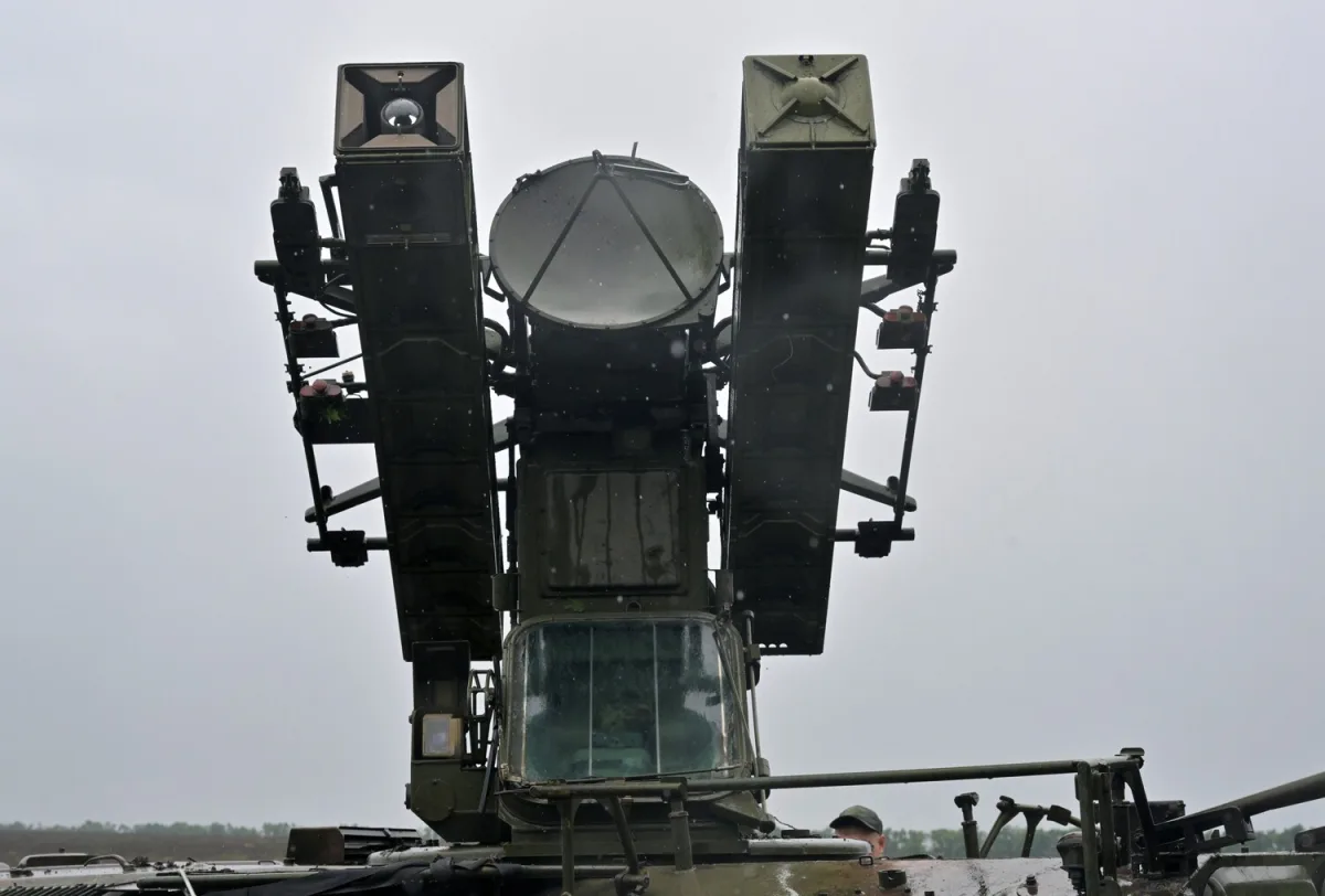 UAE Air Defense Systems Destroy 15 Missiles, 119 Drones in March 7 Operation