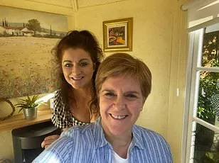 From Migraine Relief to Addiction: Chloe Montgomery's 20-Year Battle with Painkillers and Rebound Headaches