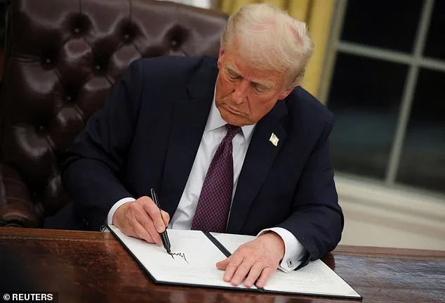 Trump's Pardon Promise Expands to 200 Feet of Oval Office, Raising Rule of Law Concerns as White House Dismisses Report as Joke
