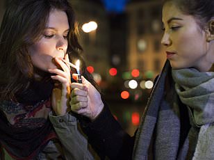 New law bans cigarette sales to anyone born after 2009 starting in 2027.