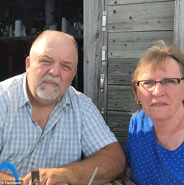 Michigan farmer dies of rabies days after receiving kidney from infected donor.